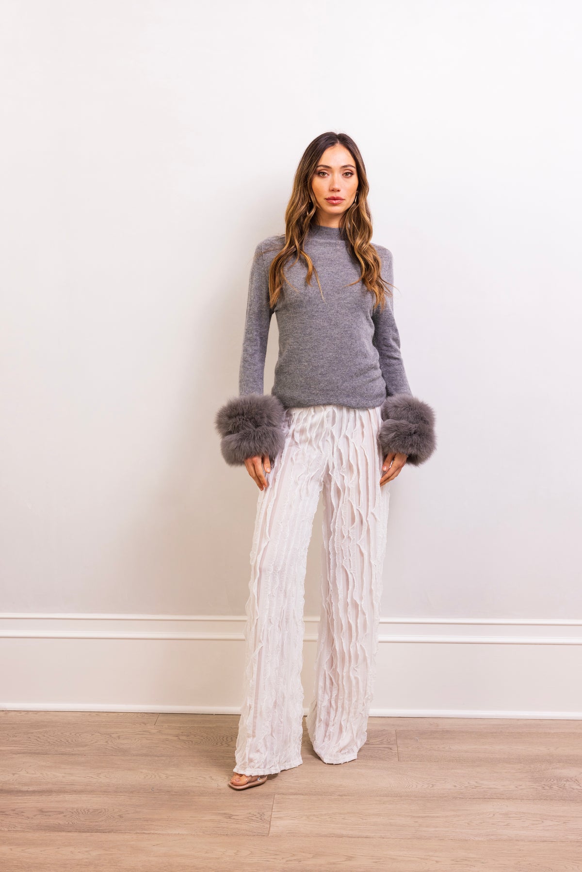 Eva Removable Fur Cuff Wool Sweater in Gray
