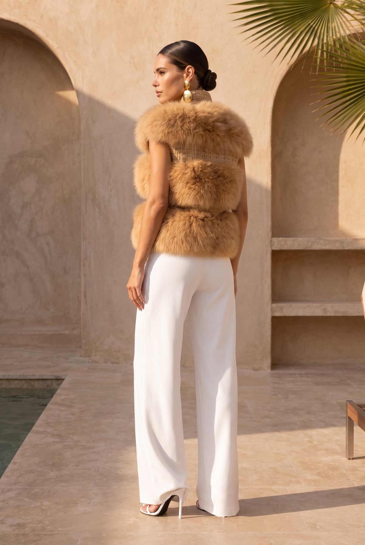 La Belle Tweed & Fur Vest in Tan