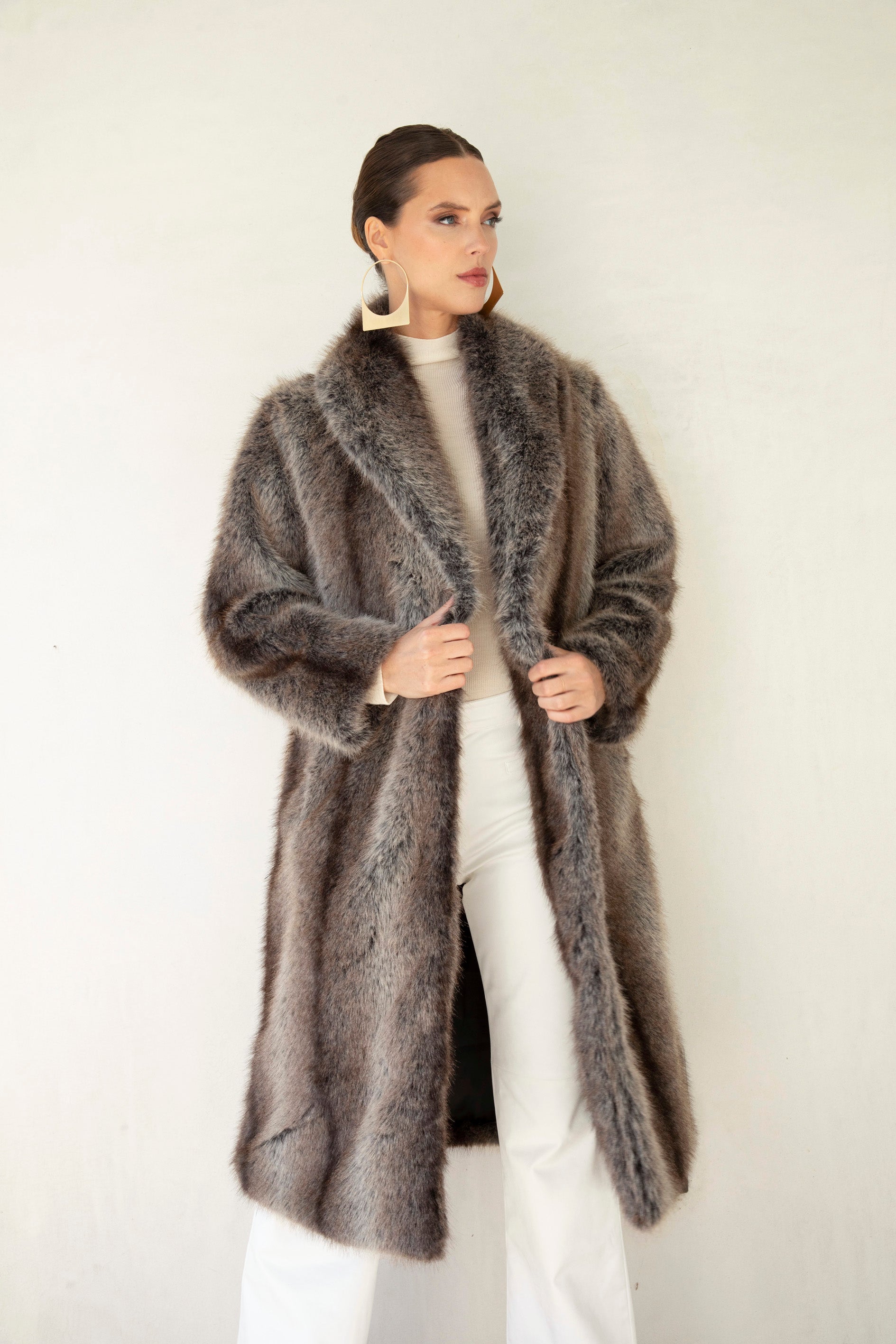The Aspen Faux Fur Coat in Brown - Lisa Maree