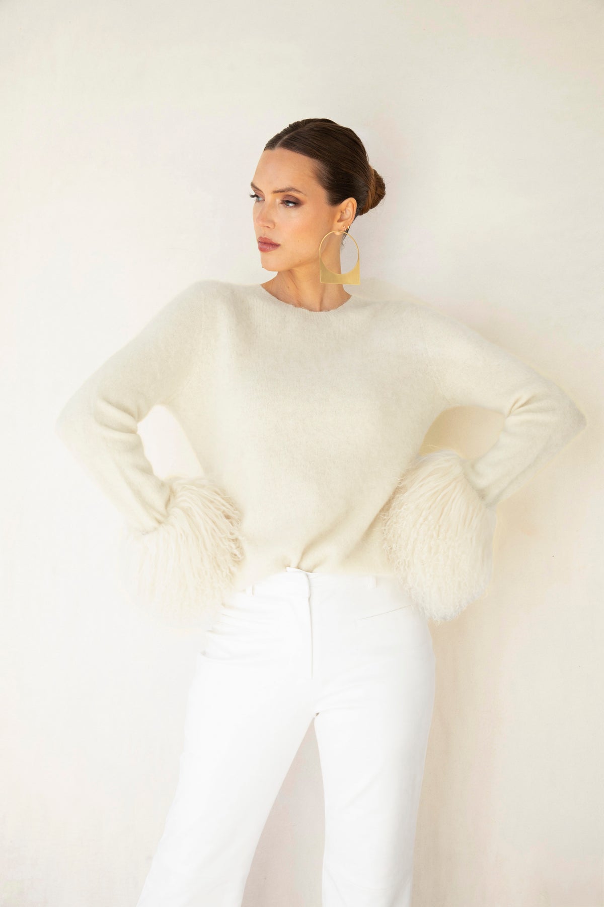 Sunrise Removable Wool Cuff Cashmere Sweater in Cream