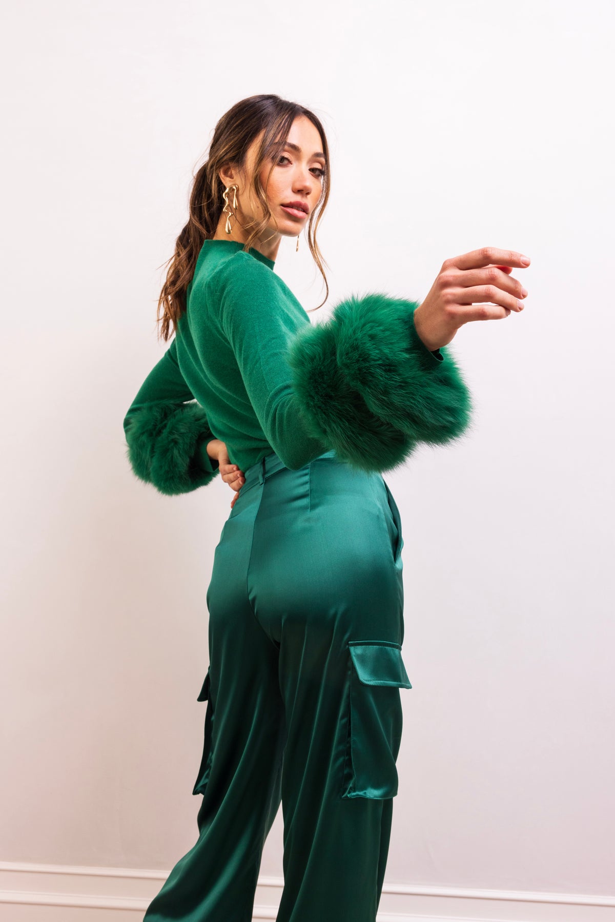 Samara Removable Fur Cuff Wool Sweater in Green