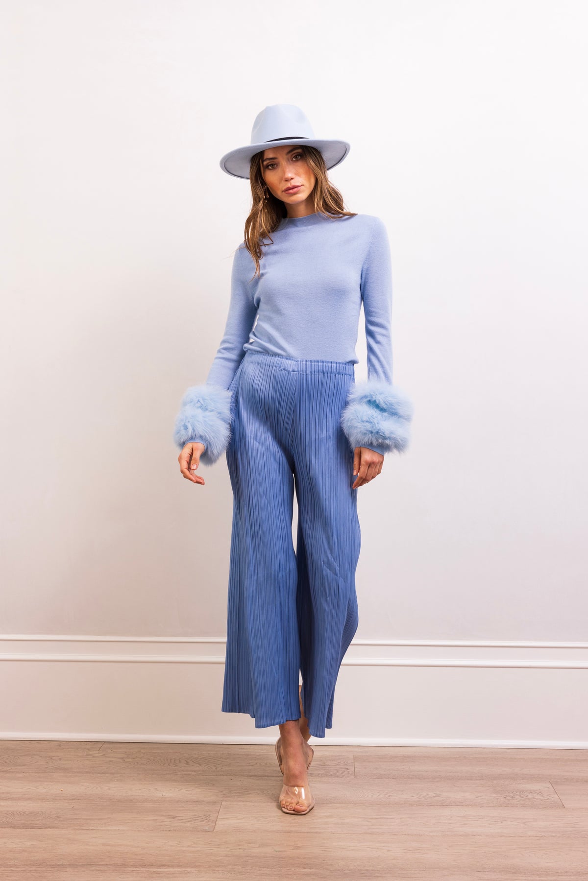 Cropped Plisse Pant in Blue