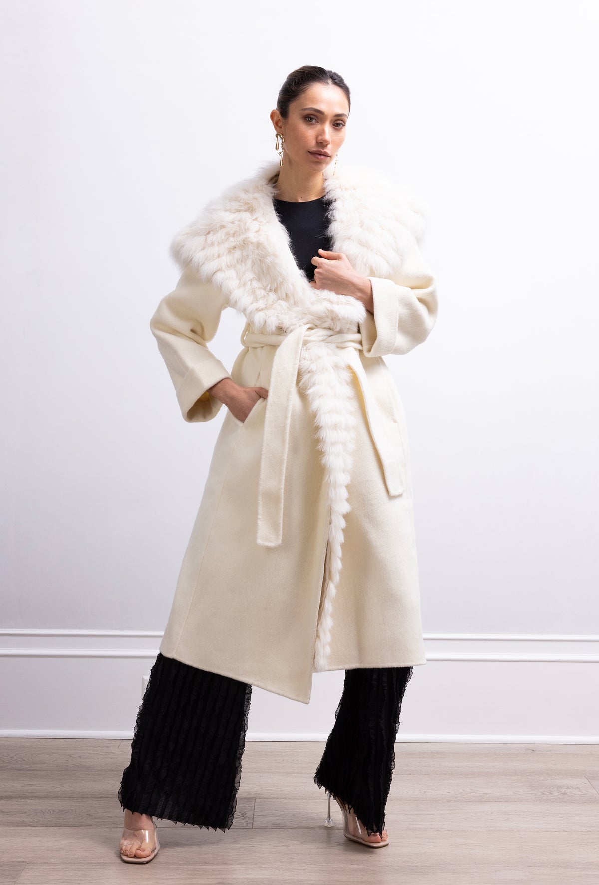 Lavish Wool &amp; Fur Coat in Beige